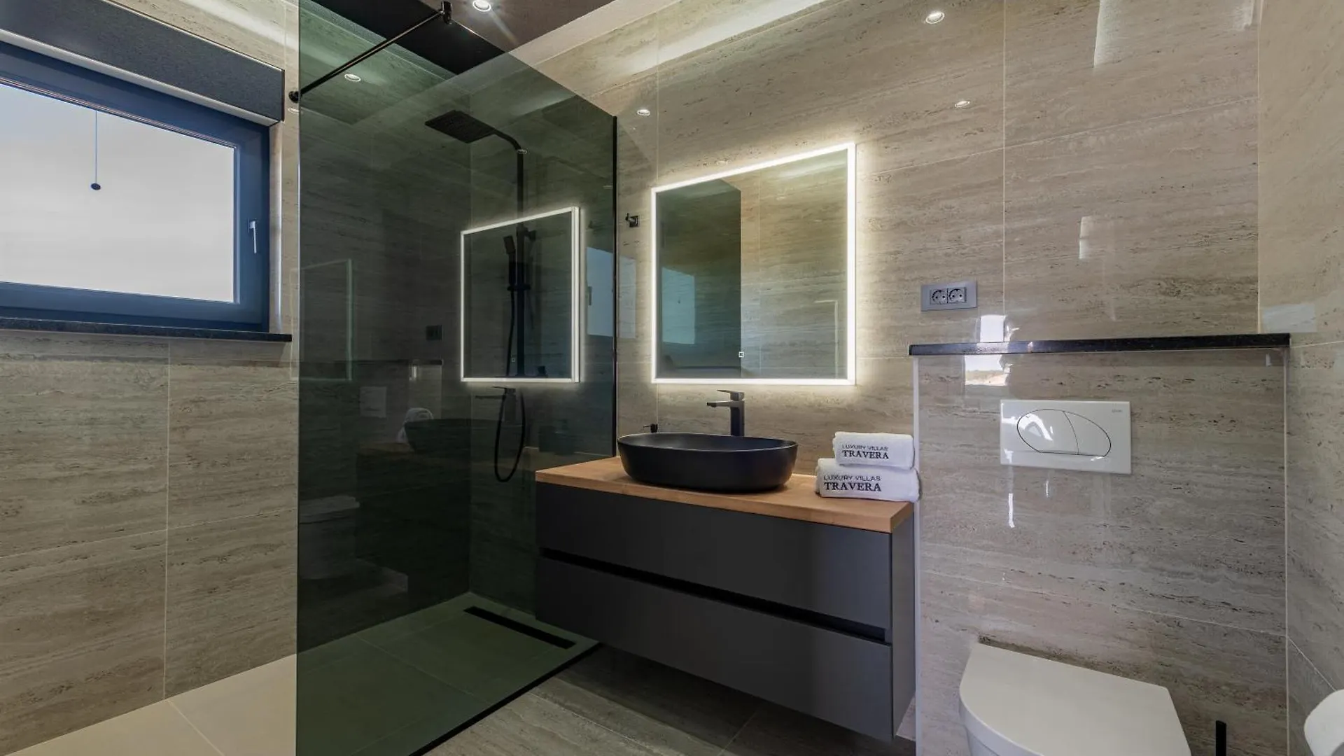Seaside Luxury Villa With A Swimming Pool Privlaka, Zadar - 23518 Privlaka